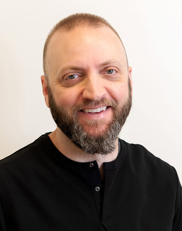 emergency dentist Dr. Aaron Rinta